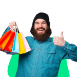 Homem com sacolas e fazendo positivo para um pós black friday de sucesso